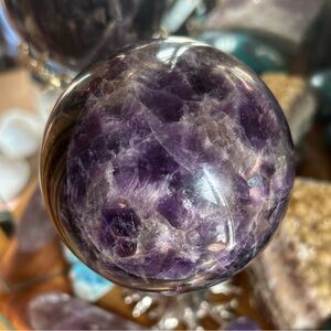 Beautiful Chevron amethyst spear large